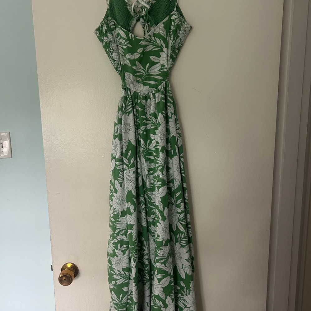 American Eagle Outfitters Green and White Tie Front Maxi Dress